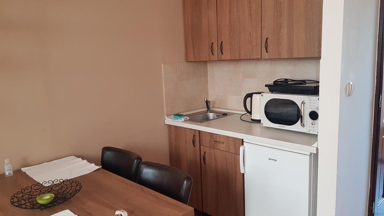 Vegvar Delux Apartman Gyula Εξωτερικό φωτογραφία